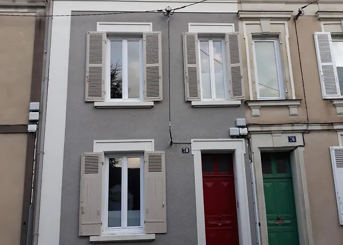 Quartier De La Madeleine 3* Angers